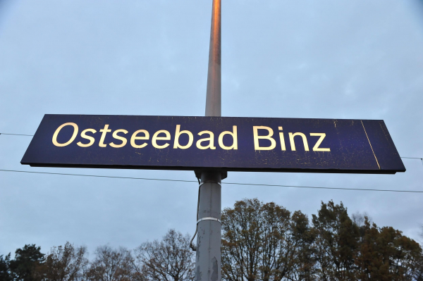 The railway line ending in Binz has been electrified since 1989. Since 1991, IC trains to South Germany depart from here.