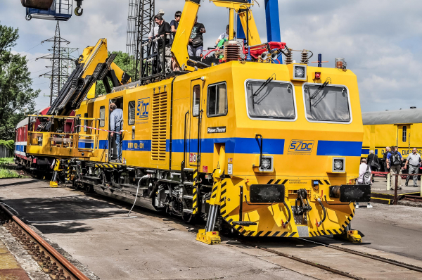 Many visitors inspected the new machine on the „Czech Railway Days“.