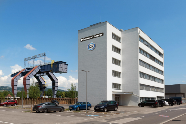 Das Schulungszentrum Linz und der Technische Service leisten Entscheidendes für die professionelle Betreuung unserer Kunden. Seit April 2018 sind beide Abteilungen im neu errichteten Service Center angesiedelt.