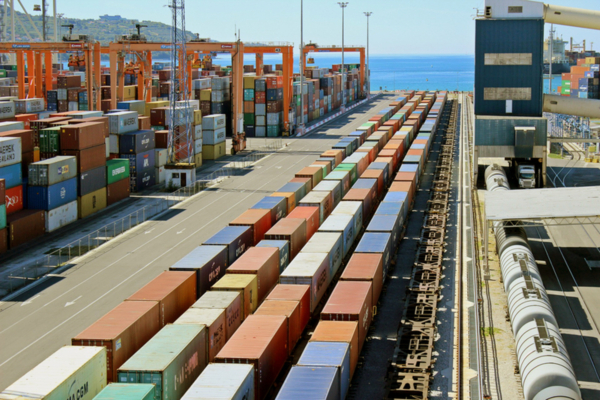 Port of Koper container terminal: container trains arrive directly at the Adriatic © Luka Koper